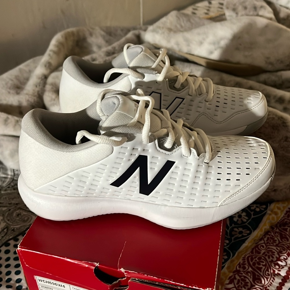 Never worn New Balance shoes